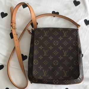 Louis Vuitton musette salsa crossbody bag